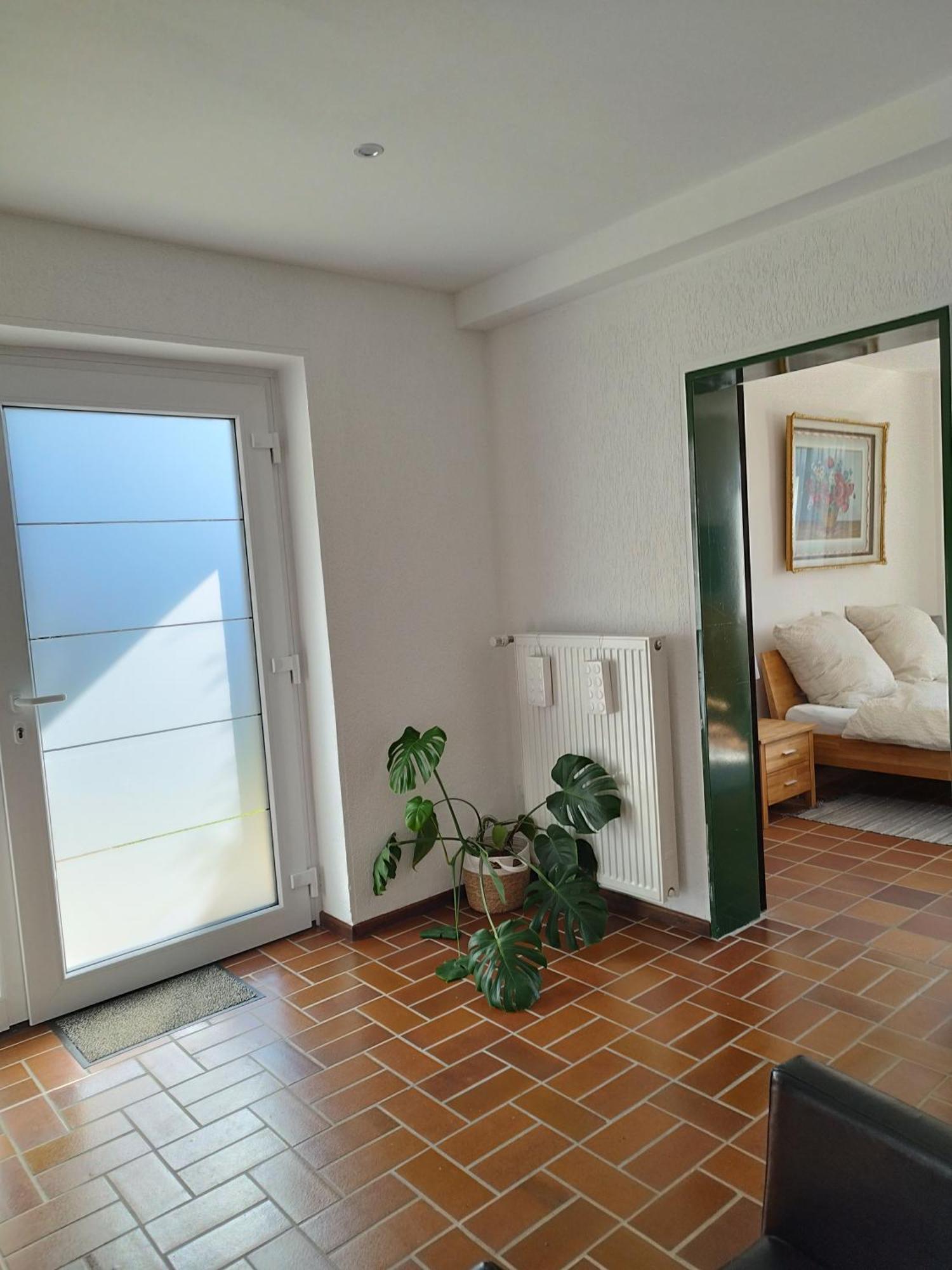 Moderne Ferienwohnung Mit Privatem Eingang - Rosa Kalletal Exteriér fotografie